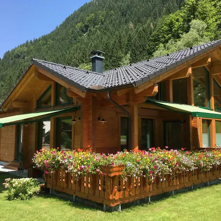 Chalet Am Bach